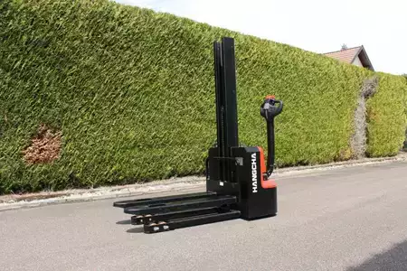 VZV s plošinou pro řidiče 2026  HC (Hangcha) CDD12 (4)