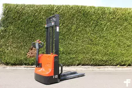 Stackers Stand-on 2026  SIGMA CL1030J (4)