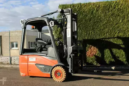 Elektromos 4 kerekű 2019  Fenwick E16 (3)