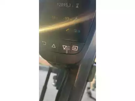 Elektromos 4 kerekű 2018  Linde E30L 2018 Triplex Freelift Fork positioner (4)