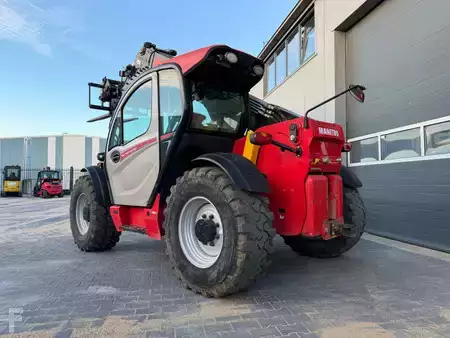 Verreikers (vast) 2022  Manitou MLT737-130 (3)