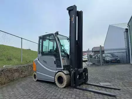 Chariots électriques à 4 roues 2020  Still RX60-35 TPX Freelift Sideshift (2)
