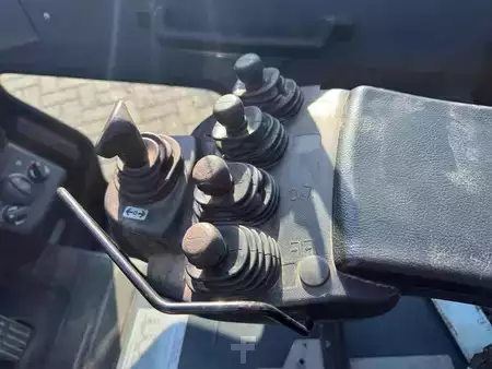 Elektro 4 Rad 2017  Toyota 8FBMT35 1509 uur Inclusief lader (7)