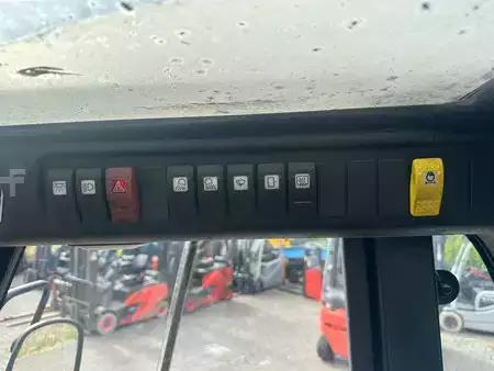 Dieselový VZV 2020  Linde H60D TPX Freelift Sideshift (9)