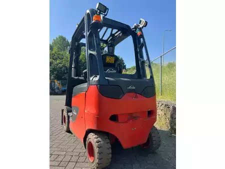 4-wiel elektrische heftrucks 2016  Linde E25H/600 TPX Freelift 4 valves (3)
