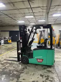 Elektrisk- 4 hjul 2016  Mitsubishi FB18PNT (1)