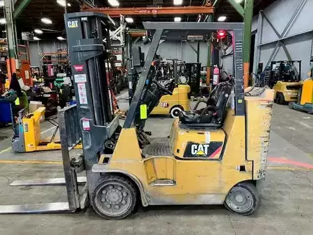 LPG VZV 2019  CAT Lift Trucks GC40KSTR (11)