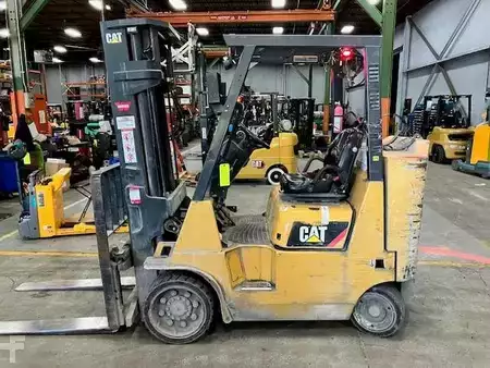 LPG VZV 2019  CAT Lift Trucks GC40KSTR (19)