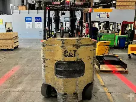 LPG VZV 2019  CAT Lift Trucks GC40KSTR (2)