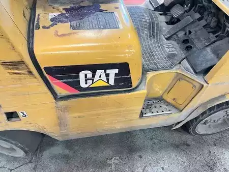 LPG VZV 2019  CAT Lift Trucks GC40KSTR (22)
