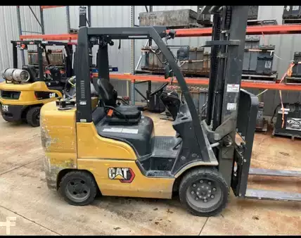 LPG VZV 2020  CAT Lift Trucks 2C8000-SWB (2)