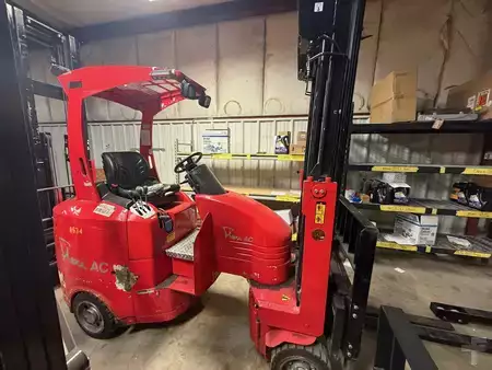 Articulated Trucks / VNA 2020  Flexi AC (4)