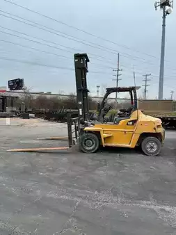 Empilhador diesel 2015  CAT Lift Trucks DP70N (12)