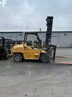Empilhador diesel 2015  CAT Lift Trucks DP70N (24)
