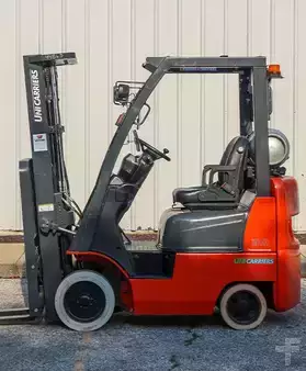 LPG Forklifts 2018  Nissan CF30LP (1)