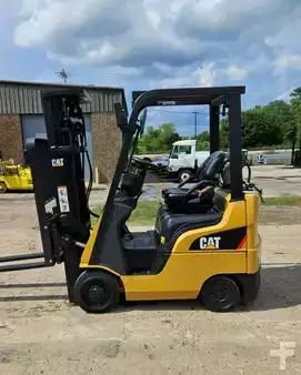 Diesel Forklifts 2018  CAT Lift Trucks 2C3000 (1)