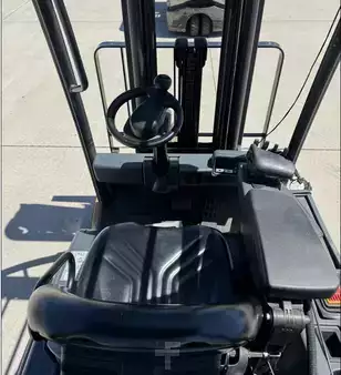 Elektromos 4 kerekű 2016  CAT Lift Trucks 2ET4000 (4)