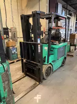 Elektro čtyřkolový VZV 2016  Mitsubishi FBC25N (1)