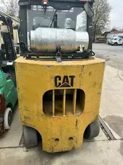 Chariots élévateurs GPL 2014  CAT Lift Trucks GC55K (32)