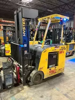 Elektryczne 4-kołowe 2019  Hyster E40HSD3 (1)
