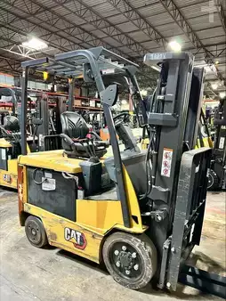 Electric - 4 wheels 2022  CAT Lift Trucks EC25N (15)