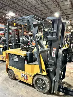 Elektromos 4 kerekű 2022  CAT Lift Trucks EC25N (5)