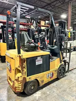 Electric - 4 wheels 2022  CAT Lift Trucks EC25N (12)