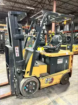 Electric - 4 wheels 2022  CAT Lift Trucks EC25N (13)
