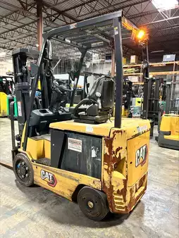 Elektromos 4 kerekű 2022  CAT Lift Trucks EC25N (3)