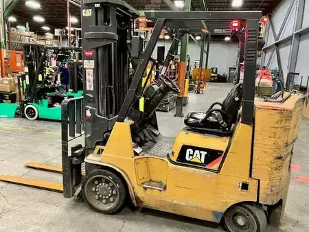 LPG Forklifts 2017  CAT Lift Trucks GC40KSTR (3)