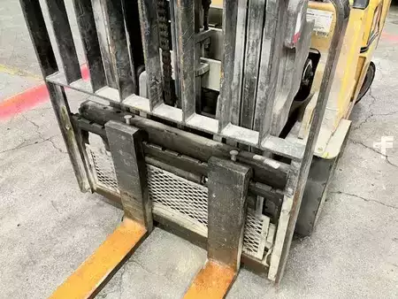 LPG Forklifts 2017  CAT Lift Trucks GC40KSTR (7)