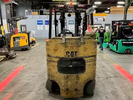 LPG Forklifts 2017  CAT Lift Trucks GC40KSTR (9)