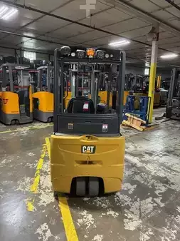 Elektromos 4 kerekű 2018  CAT Lift Trucks 2ET4000 (4)