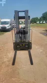 Diesel heftrucks 2016  Jungheinrich EFG220 (3)