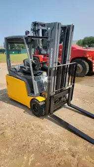 Diesel heftrucks 2016  Jungheinrich EFG220 (9)