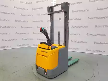 Tukipyörätrukki 2018  Jungheinrich ERC 214 (1)