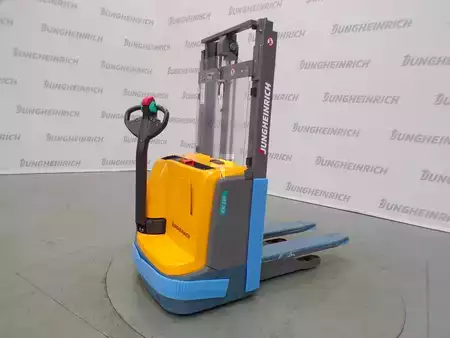 Pallet Stackers 2019  Jungheinrich EJC 110 115-250 ZT (1)