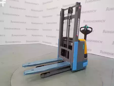 Pallet Stackers 2019  Jungheinrich EJC 110 115-250 ZT (2)