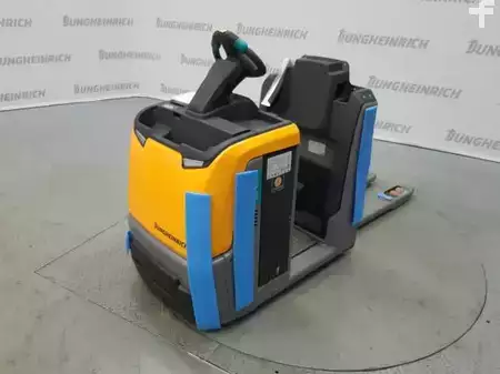 VZV s plošinou pro řidiče 2020  Jungheinrich ECE 220 115-54 (2)