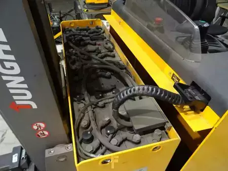 Chariots à mât rétractable 2020  Jungheinrich ETV C20 MP GE 115-425 DZ (7)