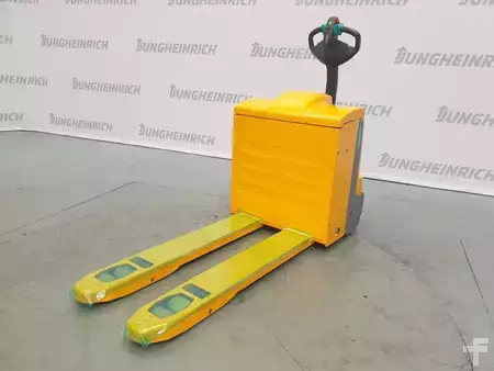 Electric Pallet Trucks 2020  Jungheinrich EJE 230 (2)