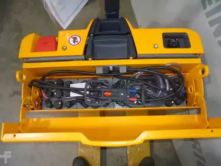 Niederhubwagen 2017  Jungheinrich EJE 116 (3)