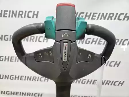 Porta-paletes elétrico 2019  Jungheinrich EJE 120 160-67 (6)