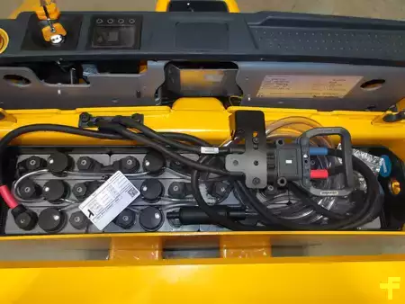Elektromos emelőkocsik 2019  Jungheinrich EJE 116 (3)