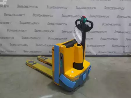 Elektromos emelőkocsik 2019  Jungheinrich EJE 116 (1)