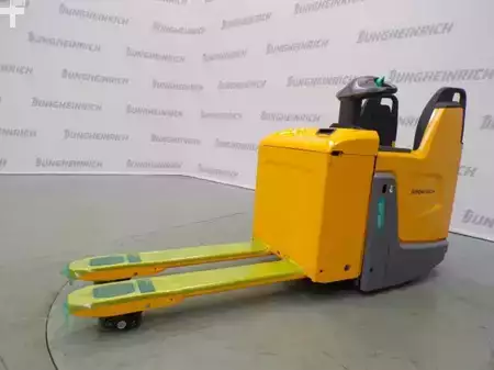 Fahrerstandstapler 2019  Jungheinrich ERE 225 FP 115-54 (2)