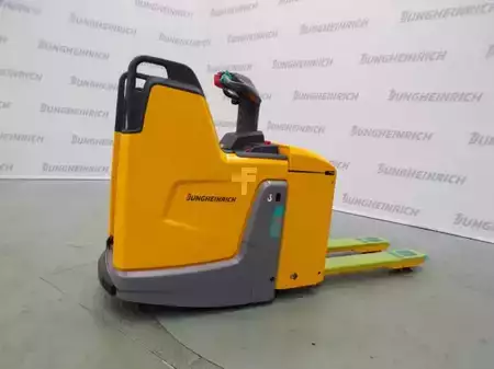 Fahrerstandstapler 2020  Jungheinrich ERE 225 Li FP 115-54 (1)