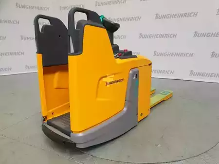 Fahrerstandstapler 2020  Jungheinrich ERE 225 FP 115-54 (1)