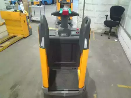 Fahrerstandstapler 2020  Jungheinrich ERE 225 FP 115-54 (5)