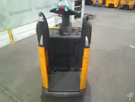 Fahrerstandstapler 2020  Jungheinrich ERE 225 FP 115-54 (5)